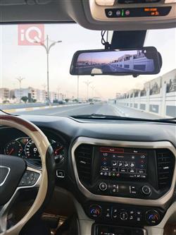 GMC Acadia